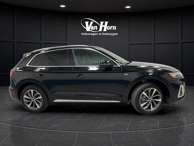 2023 Audi Q5 45 S line Premium quattro