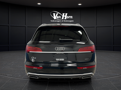 2023 Audi Q5 45 S line Premium quattro