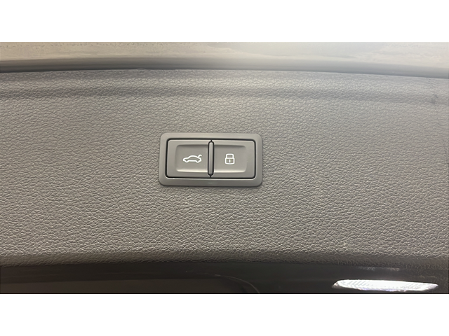 2024 Audi Q5 45 S line Premium quattro