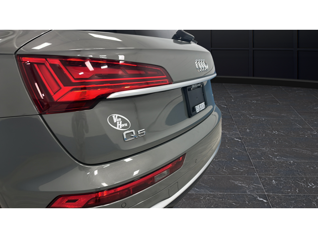 2024 Audi Q5 45 S line Premium quattro