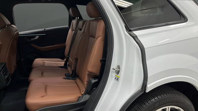 2023 Audi Q7 45 Premium Plus quattro