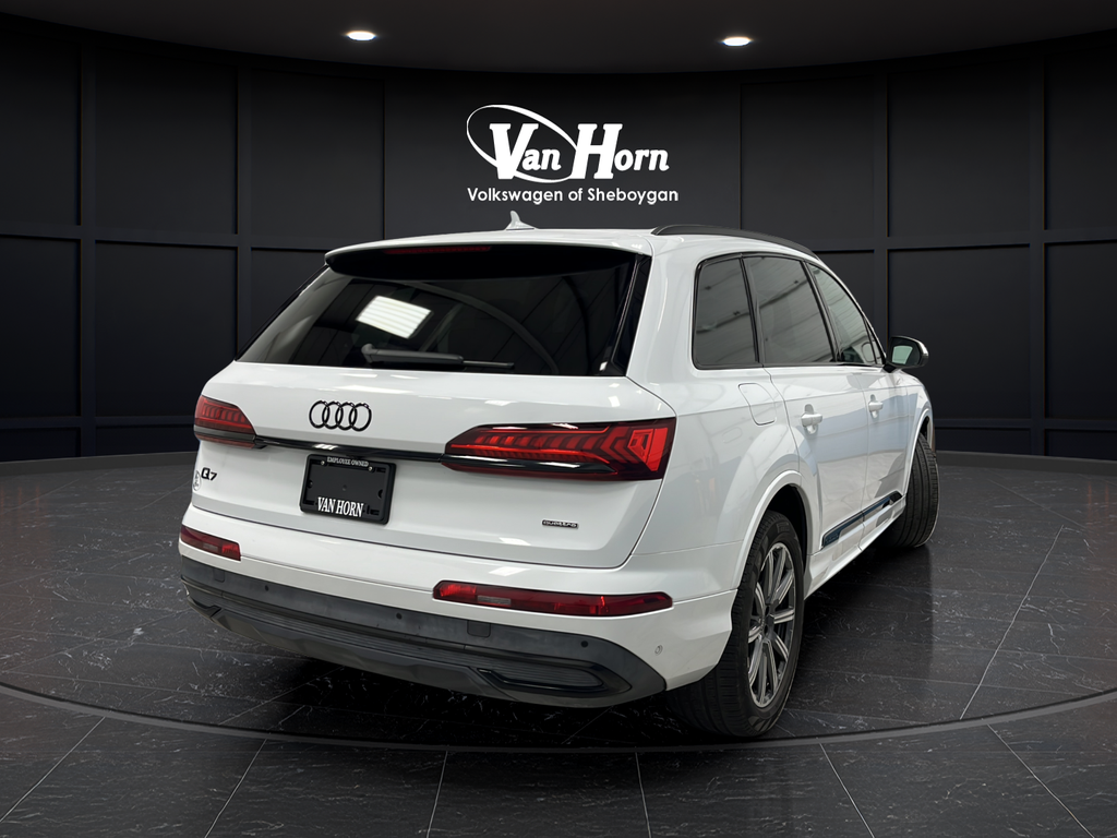 2023 Audi Q7 45 Premium Plus quattro