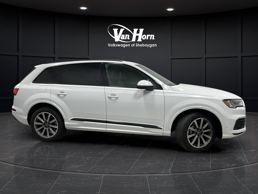 2023 Audi Q7 45 Premium Plus quattro