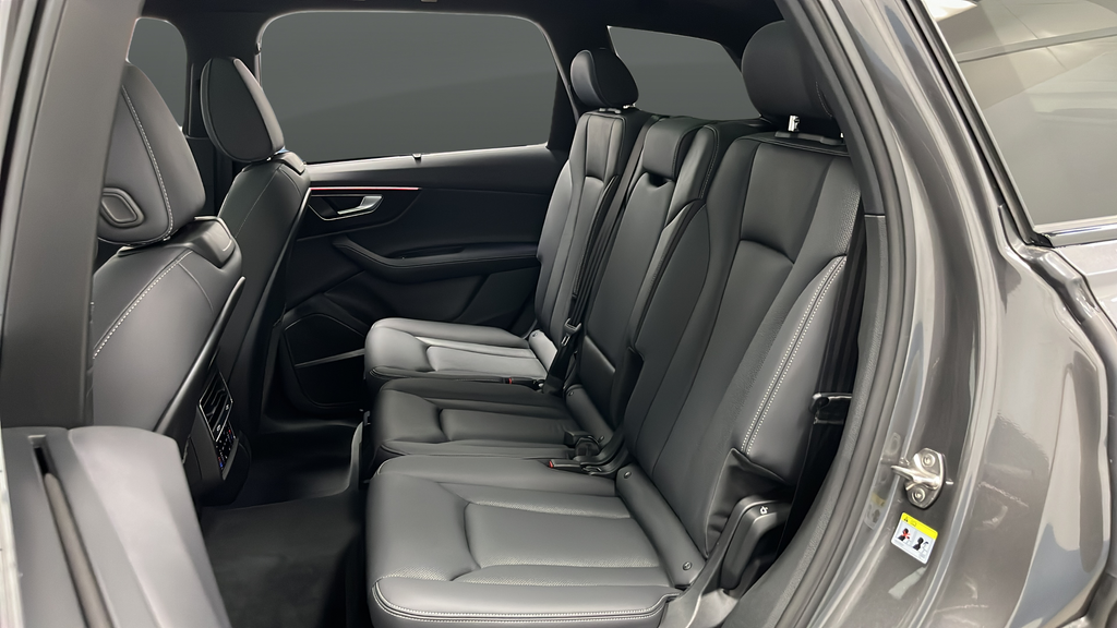 2025 Audi Q7 55 Premium Plus quattro