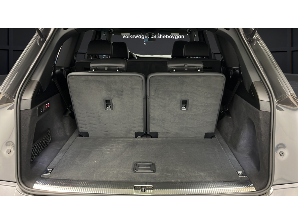 2025 Audi Q7 55 Premium Plus quattro