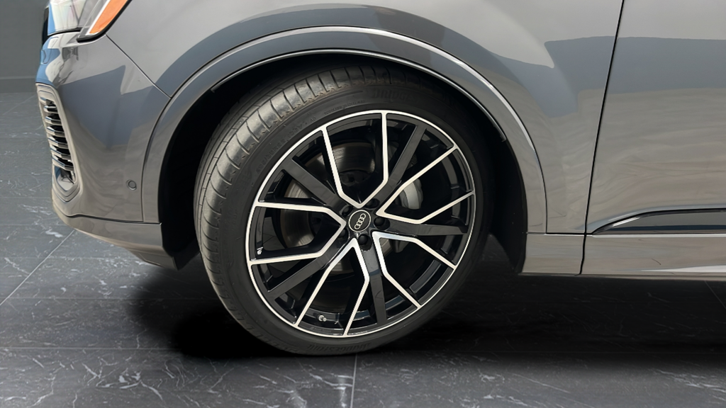 2025 Audi Q7 55 Premium Plus quattro