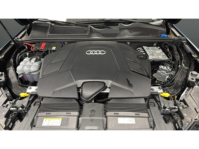 2025 Audi Q7 55 Premium Plus quattro