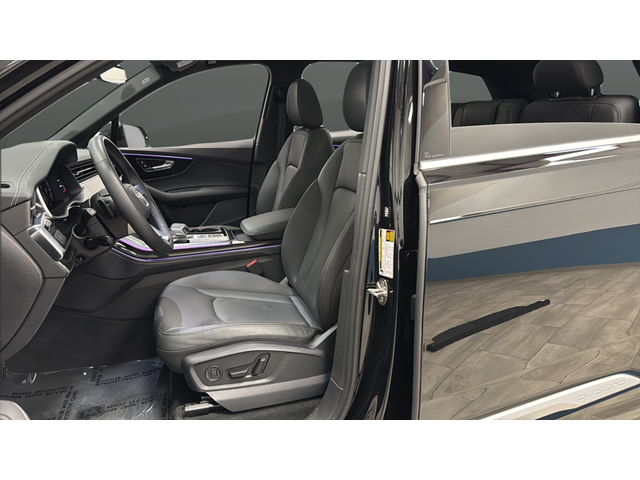 2025 Audi Q7 55 Premium Plus quattro