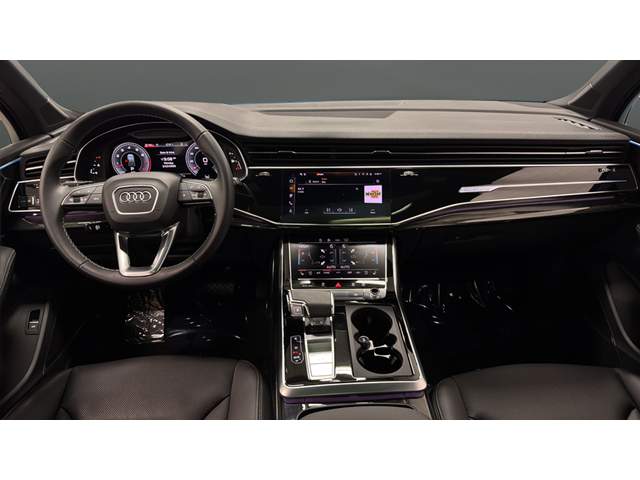 2025 Audi Q7 55 Premium Plus quattro