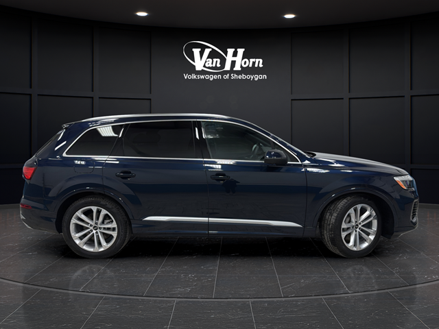 2025 Audi Q7 55 Premium Plus quattro