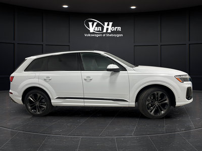 2025 Audi Q7 55 Premium Plus quattro