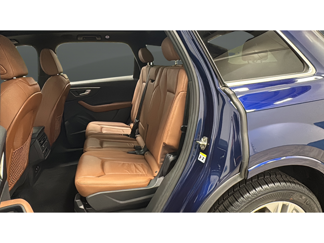 2023 Audi Q7 55 Premium Plus quattro