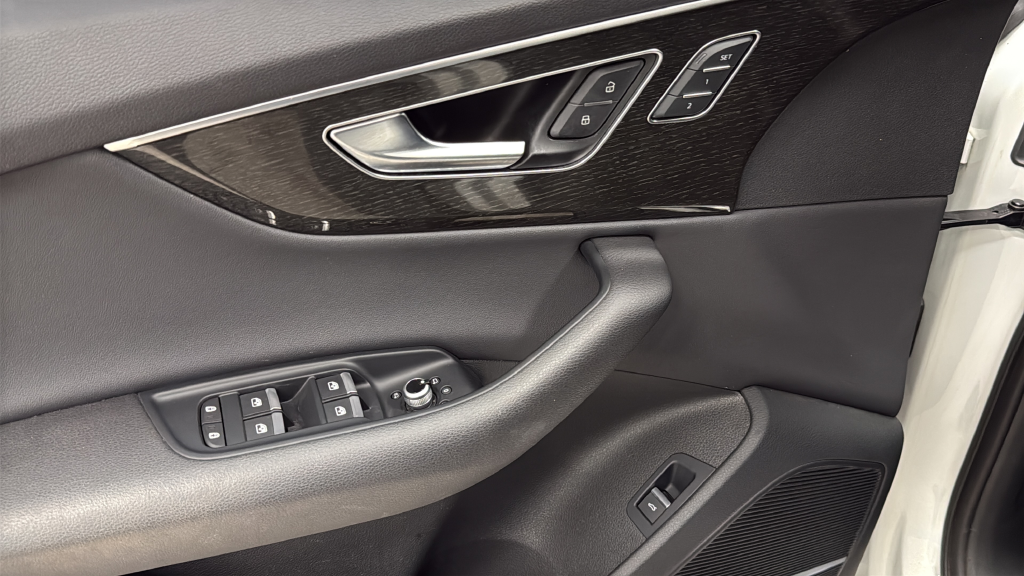 2022 Audi Q7 55 Premium Plus quattro