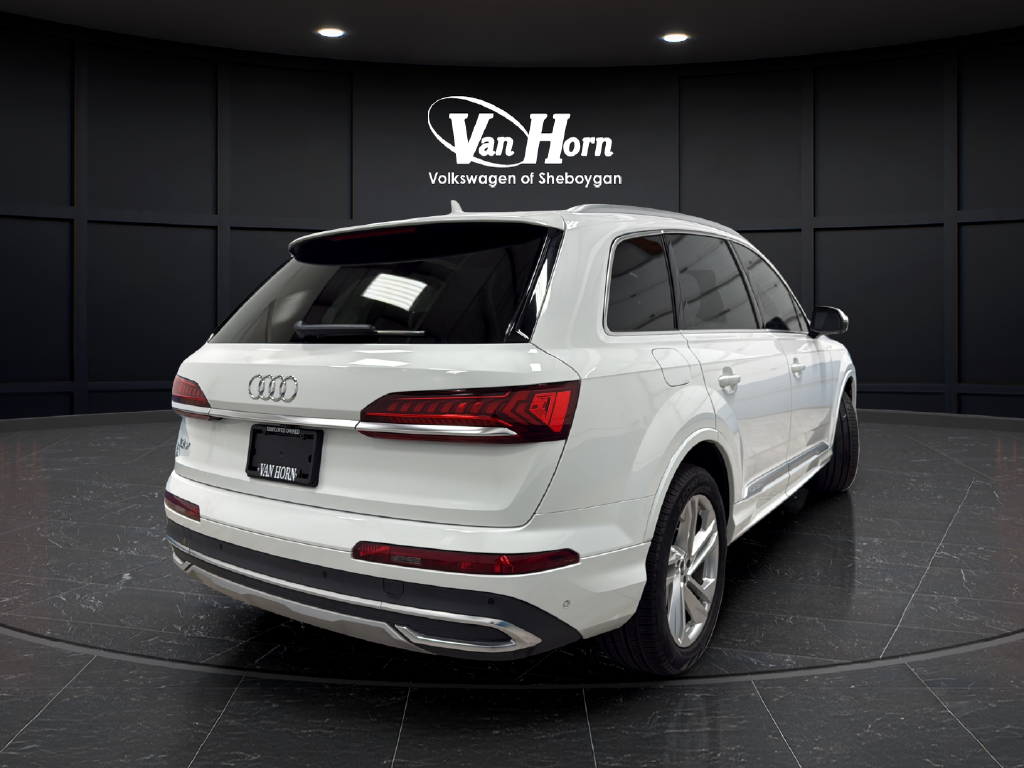 2022 Audi Q7 55 Premium Plus quattro