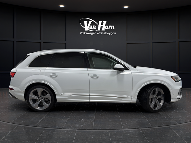 2021 Audi Q7 55 Prestige quattro