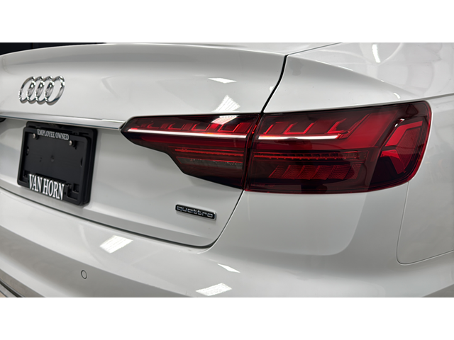 2023 Audi A4 40 Premium quattro