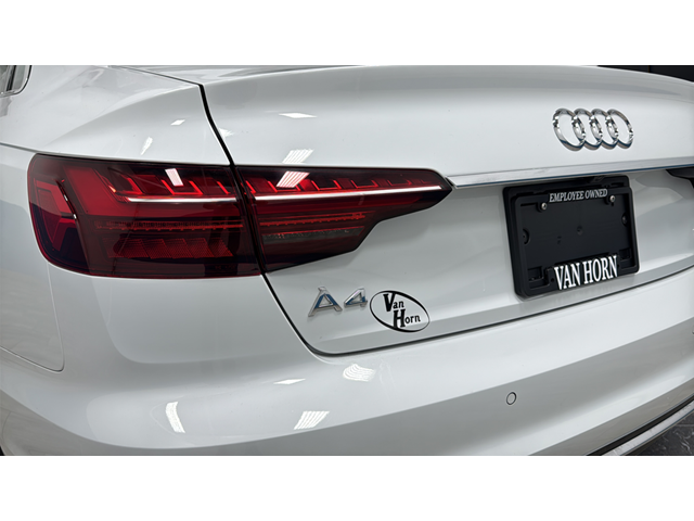 2023 Audi A4 40 Premium quattro