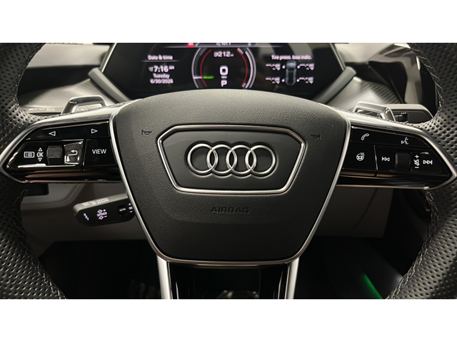 2023 Audi RS e-tron GT Base quattro