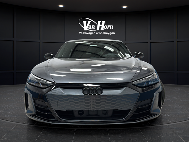 2024 Audi RS e-tron GT Base quattro