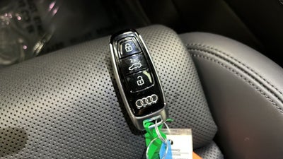 2023 Audi e-tron GT Premium Plus quattro