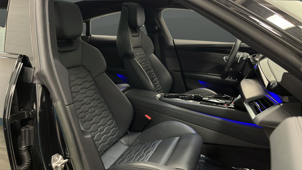2023 Audi e-tron GT Premium Plus quattro