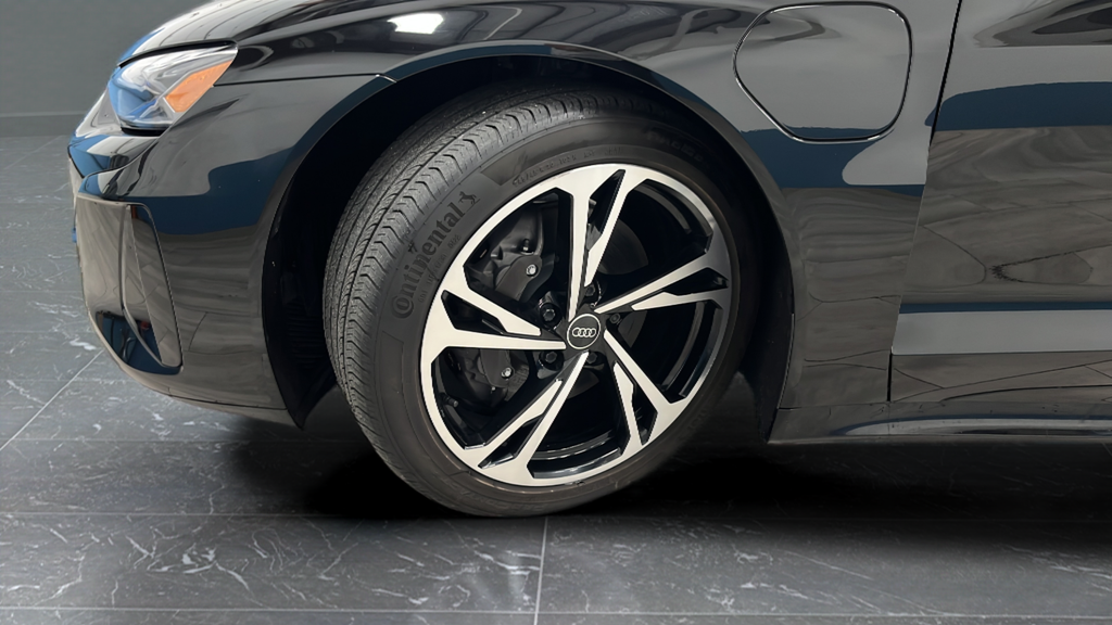 2023 Audi e-tron GT Premium Plus quattro