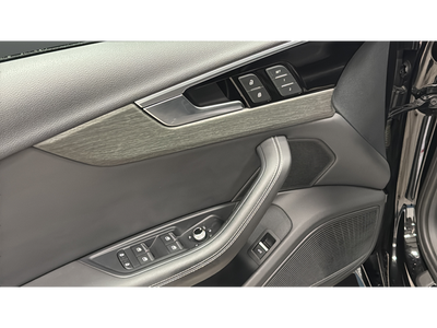 2023 Audi A4 45 S line Premium Plus quattro