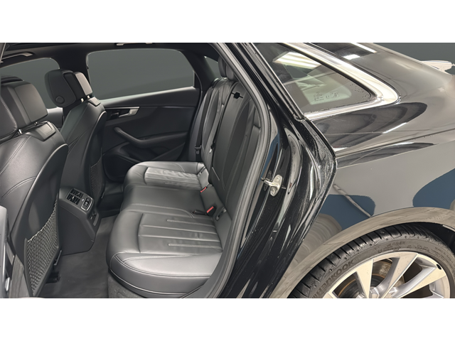 2023 Audi A4 45 S line Premium Plus quattro