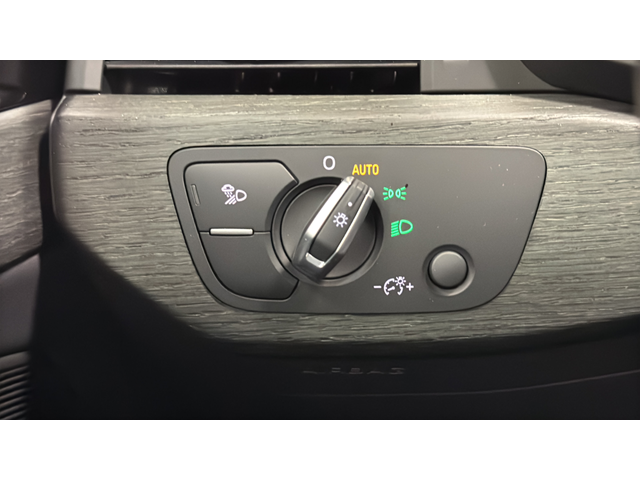 2023 Audi A4 45 S line Premium Plus quattro