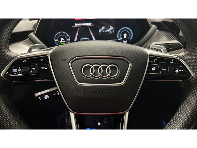 2022 Audi e-tron GT Prestige quattro