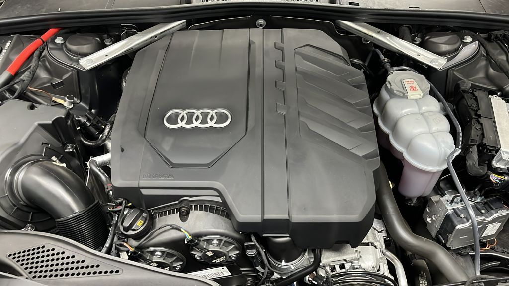 2023 Audi A5 Sportback 45 S line Premium Plus quattro