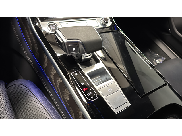2024 Audi A8 L 55 quattro