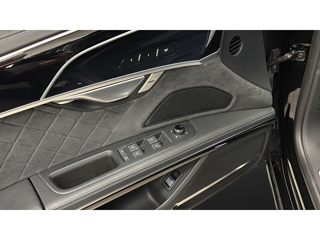 2024 Audi S8 4.0T quattro