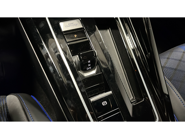 2025 Volkswagen Golf R 2.0T